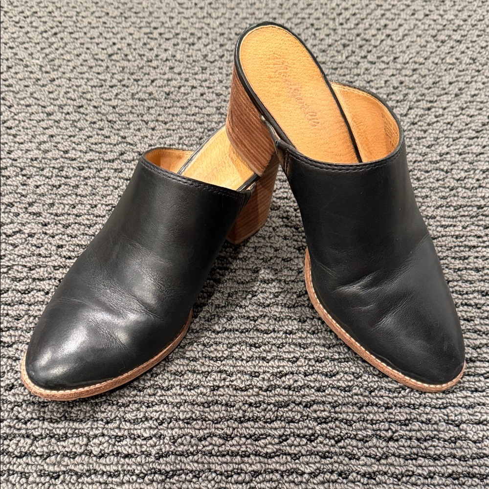 Madewell Black Leather Slip-On Clogs - Picture 2 of 4